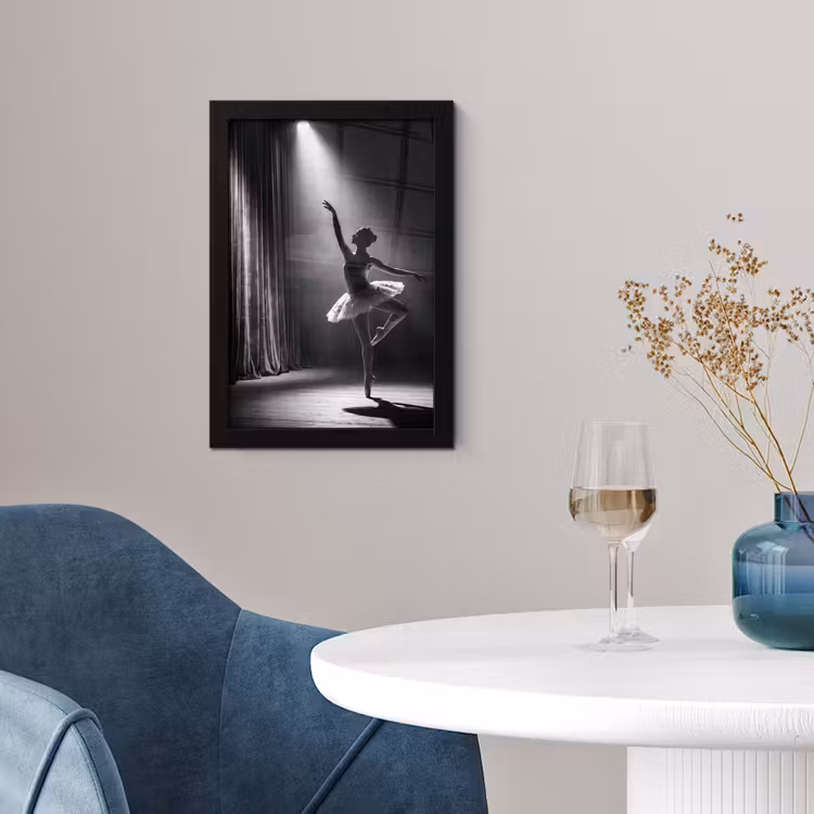 Danser - Podium - Zwart-wit - Kunst - Klassiek fotolijst zwart zonder passe partout klein -sfeer4
