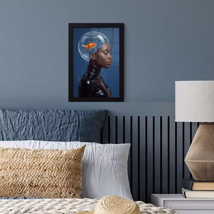Vrouw - Goudvis - Hoofd - Abstract - Blauw fotolijst zwart zonder passe partout klein -sfeer3