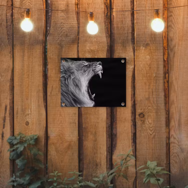 Dieren - Leeuw - Zwart - Wit - Portret tuinposter los doek klein -sfeer1