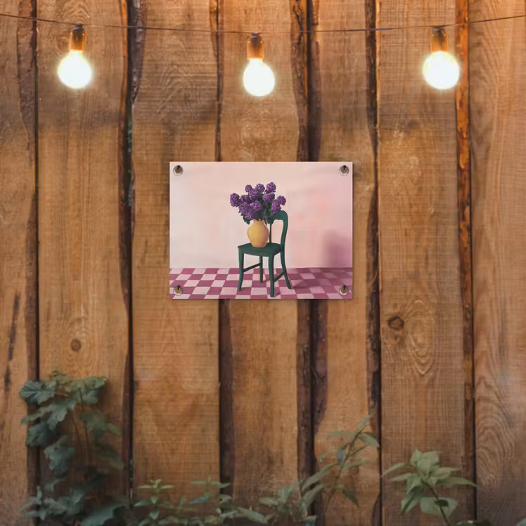 Stoel - Vaas - Bloemen - Geblokt tuinposter los doek klein -sfeer1