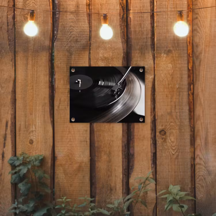 Close-up - Vinylplaat - Platenspeler - Zwart tuinposter los doek klein -sfeer1