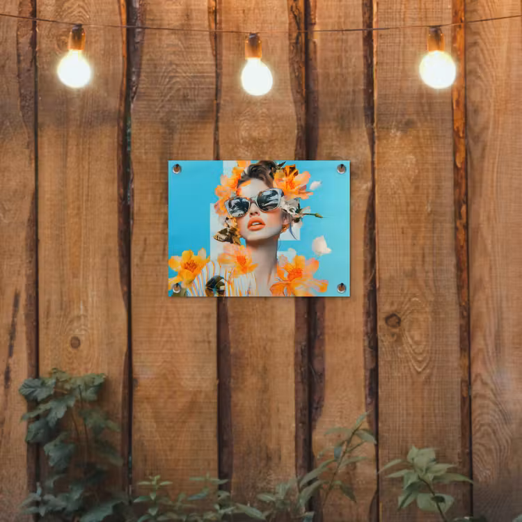 Bloemen - Vrouw - Zonnebril - Blauw tuinposter los doek klein -sfeer1