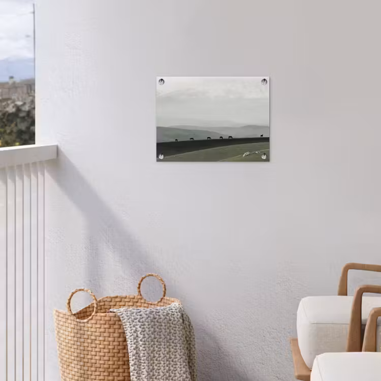Grijs - Berg - Paarden tuinposter los doek klein -sfeer8