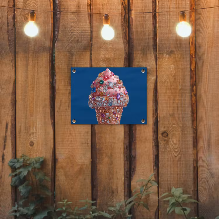 Ijsje - Hoorntje - Steentjes - Blauw tuinposter los doek klein -sfeer1