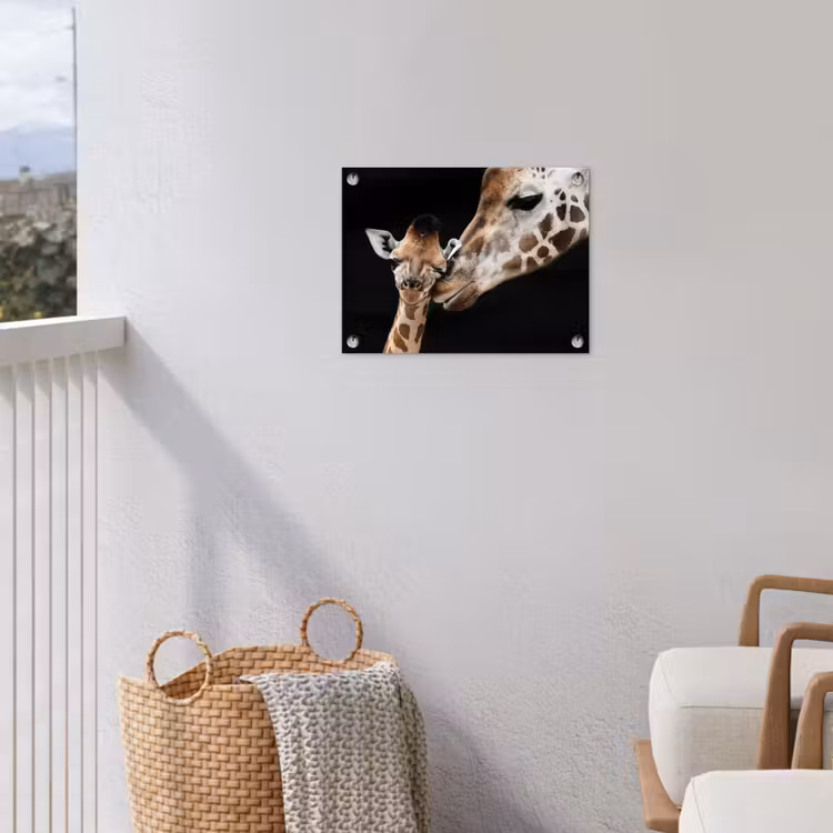 Moederlijke tederheid bij giraffen tuinposter los doek klein -sfeer8