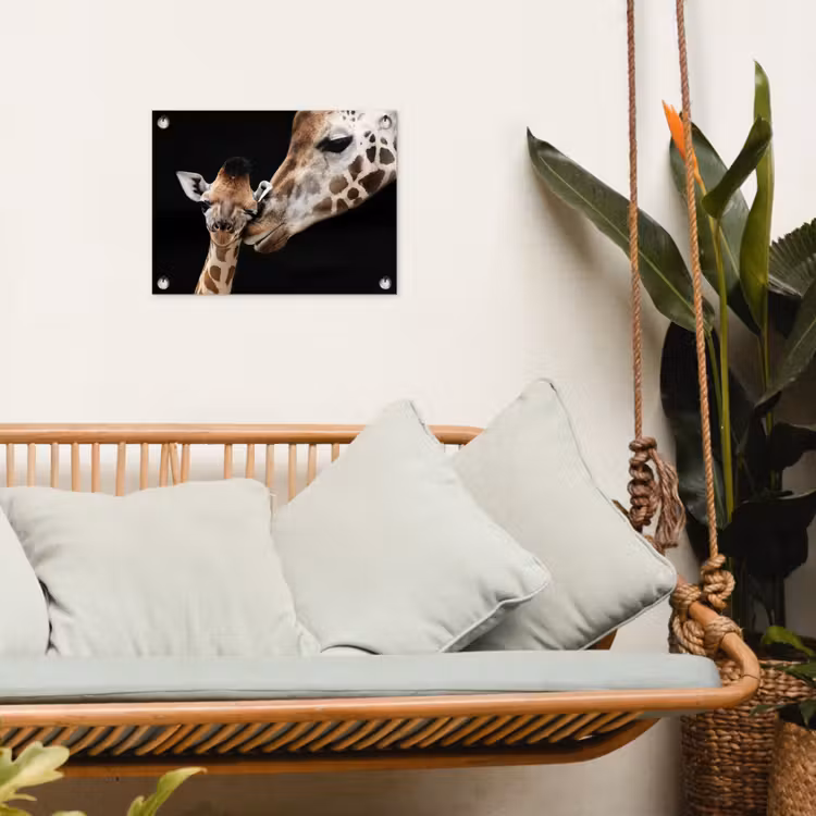 Moederlijke tederheid bij giraffen tuinposter los doek klein -sfeer7