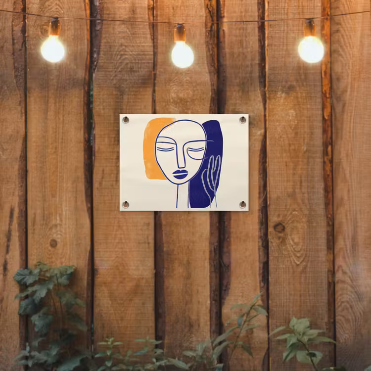 Minimalistisch - Gezicht - Hand - Oranje - Blauw tuinposter los doek klein -sfeer1