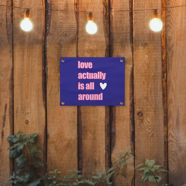 Tekst - Valentijn - Love - Blauw tuinposter los doek klein -sfeer1