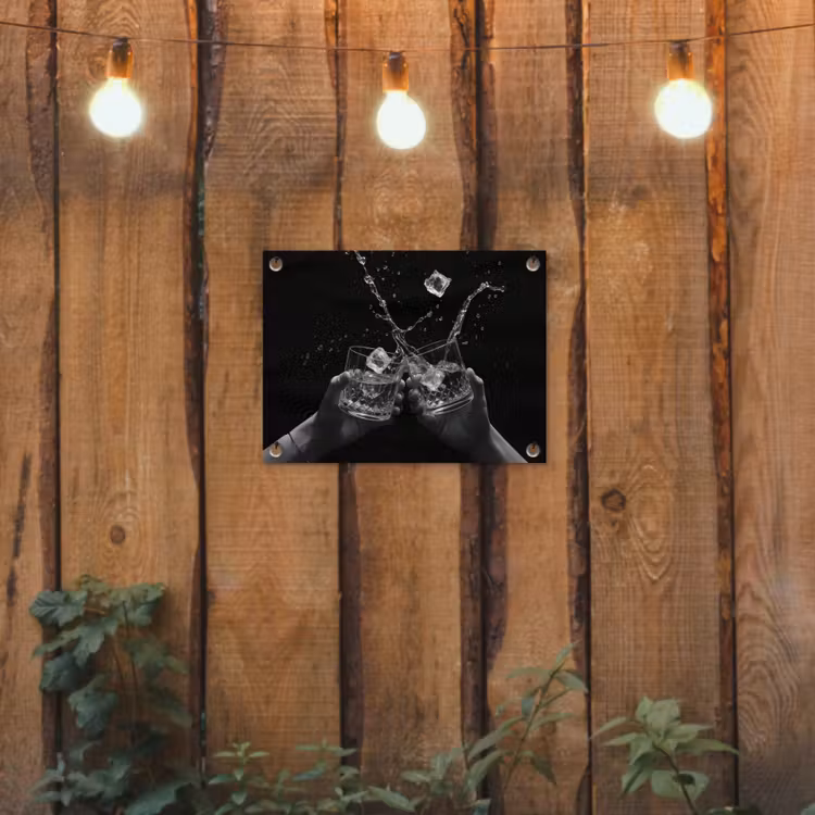 Whiskyglazen - Ijs - Spetters - Zwart tuinposter los doek klein -sfeer1