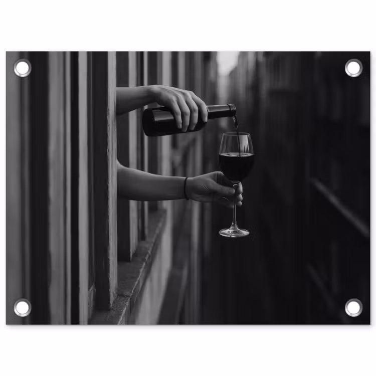 Wijnfles - Glas - Handen - Raam tuinposter los doek klein -3d