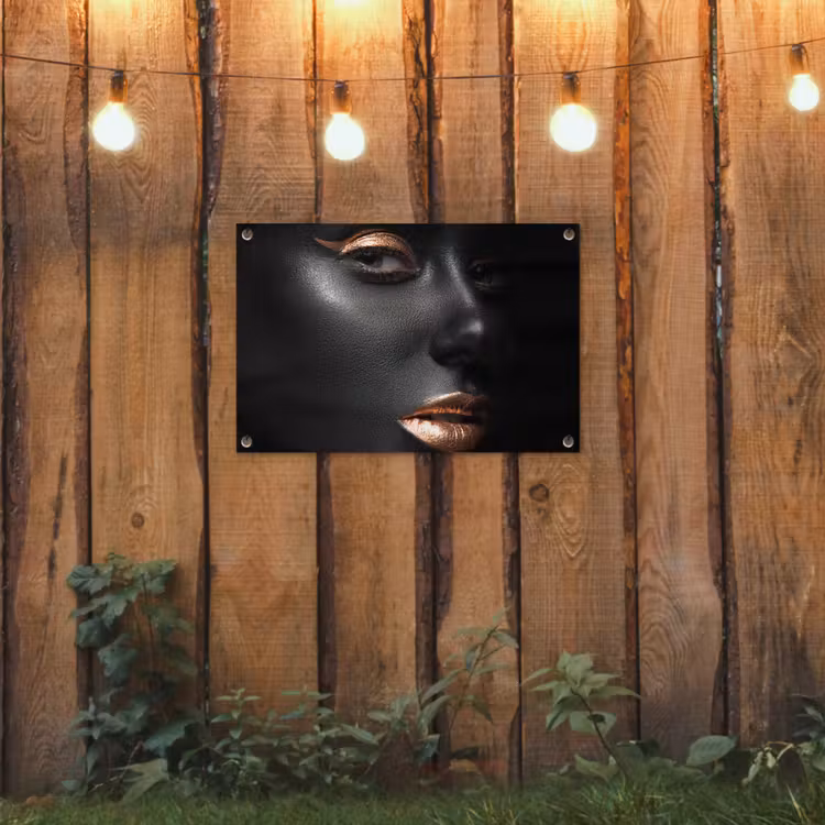 Vrouw - Make-up - Koper - Zwart tuinposter los doek klein -sfeer1