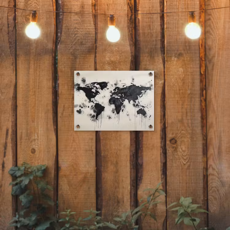 Wereldkaart - Zwart - Inkt tuinposter los doek klein -sfeer1