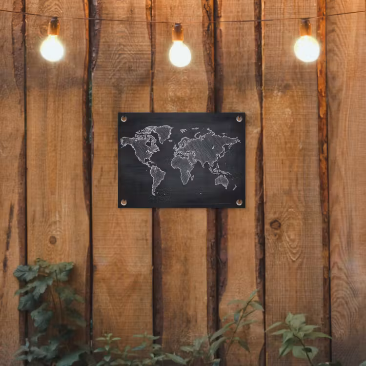 Wereldkaart - Krijt - Zwart - minimalistisch tuinposter los doek klein -sfeer1