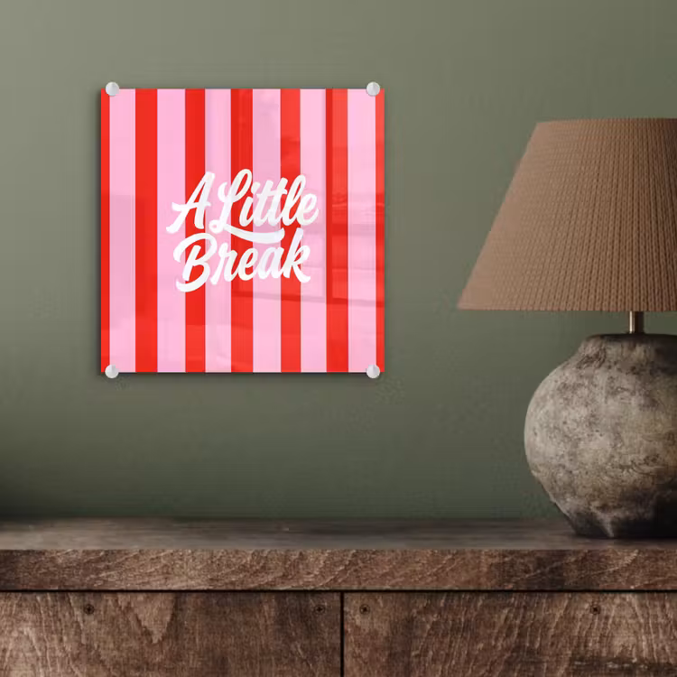 A Little Break - Strepen - Rood - Roze plexiglas 5mm klein -sfeer3