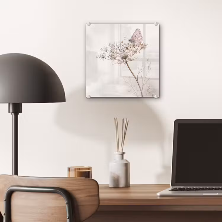 Vlinder - Bloem -Natuur - Beige plexiglas 5mm klein -sfeer6