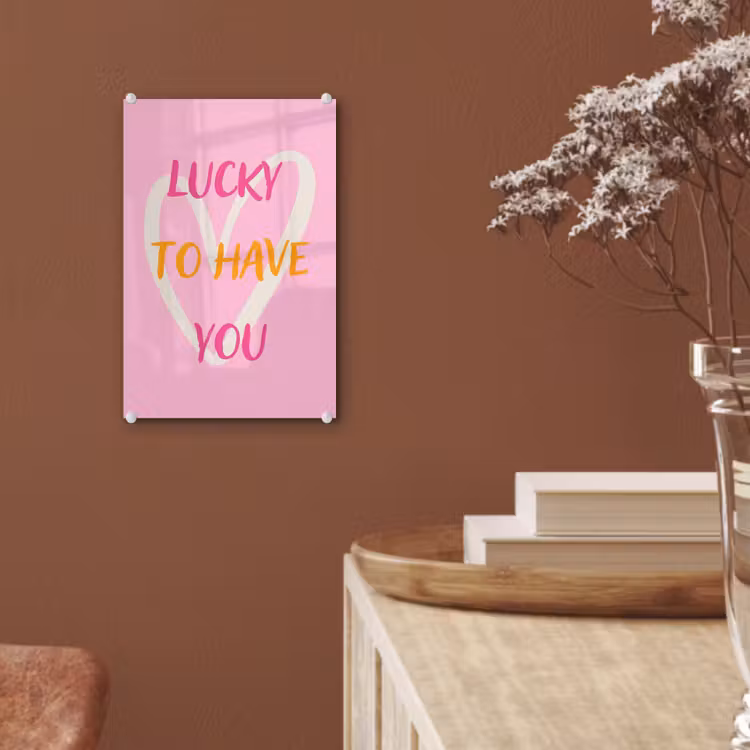 Lucky - Love - Valentijn - Roze plexiglas 5mm klein -sfeer5