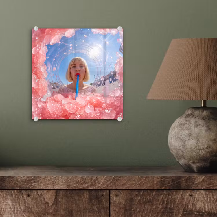 Vrouw - Drank - Zomer - Roze - Blauw plexiglas 5mm klein -sfeer3