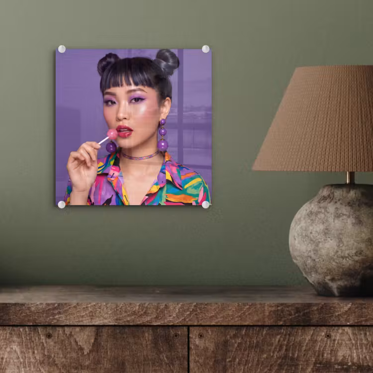 Vrouw - Portret - Make-up - Paars - Levendig plexiglas 5mm klein -sfeer3