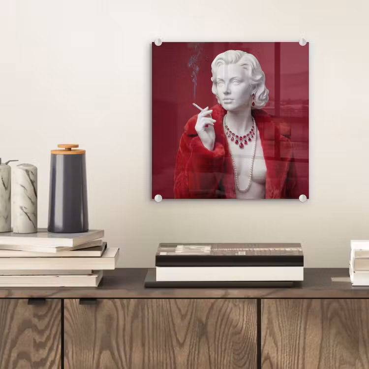 Vrouw - Bontjas - Mode - Klassiek - Rood plexiglas 5mm klein -sfeer1