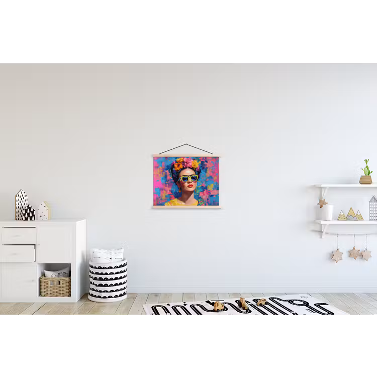 Vrolijk portret - Vrouw - Bloemenkroon textielposter latten blank klein -kinderkamer