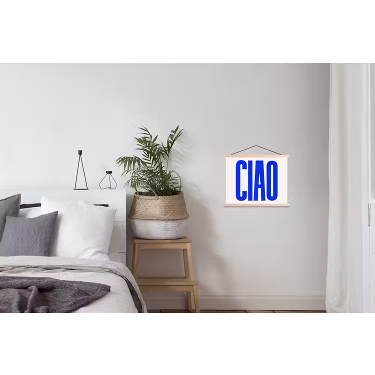 Ciao - Hoofdletters - Blauw - Minimalistisch textielposter latten blank klein -woonkamer