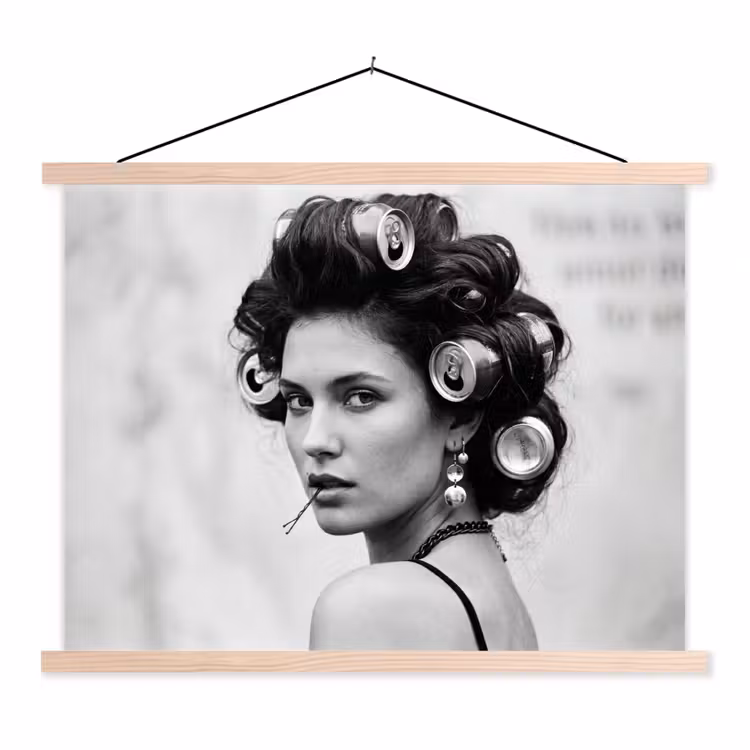 Edgy - Vrouw - Zwart - Wit textielposter latten blank klein -3d
