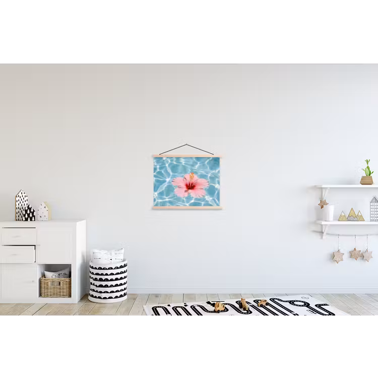 Hibiscus - Water - Roze textielposter latten blank klein -kinderkamer