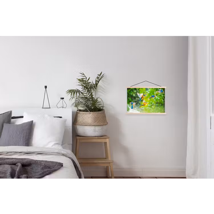 IJsvogels vliegen in het water textielposter latten blank klein -woonkamer