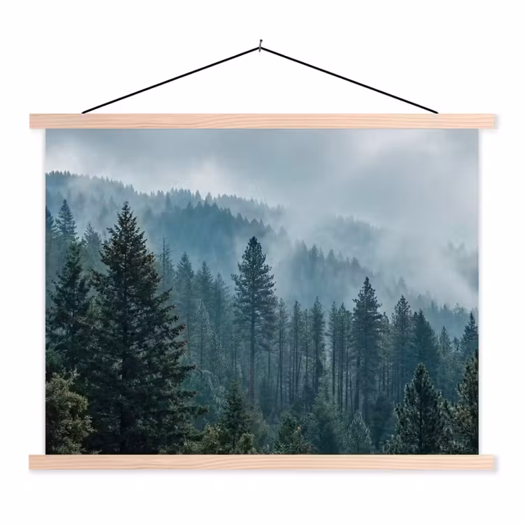 Naaldwoud - Bergen - Mist textielposter latten blank klein -3d