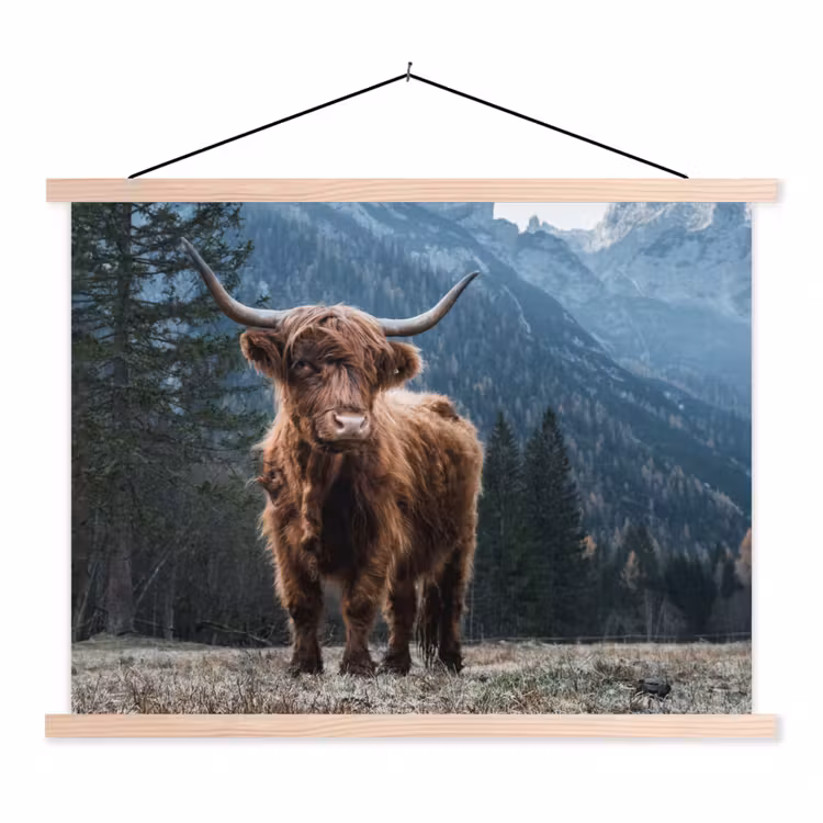 Schotse hooglander - Berg - Landschap - Bomen - Koe - Natuur textielposter latten blank klein -3d