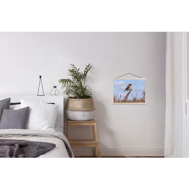 Roodborsttapuit - Heide - Paars - Natuur - Sfeervol textielposter latten blank klein -woonkamer