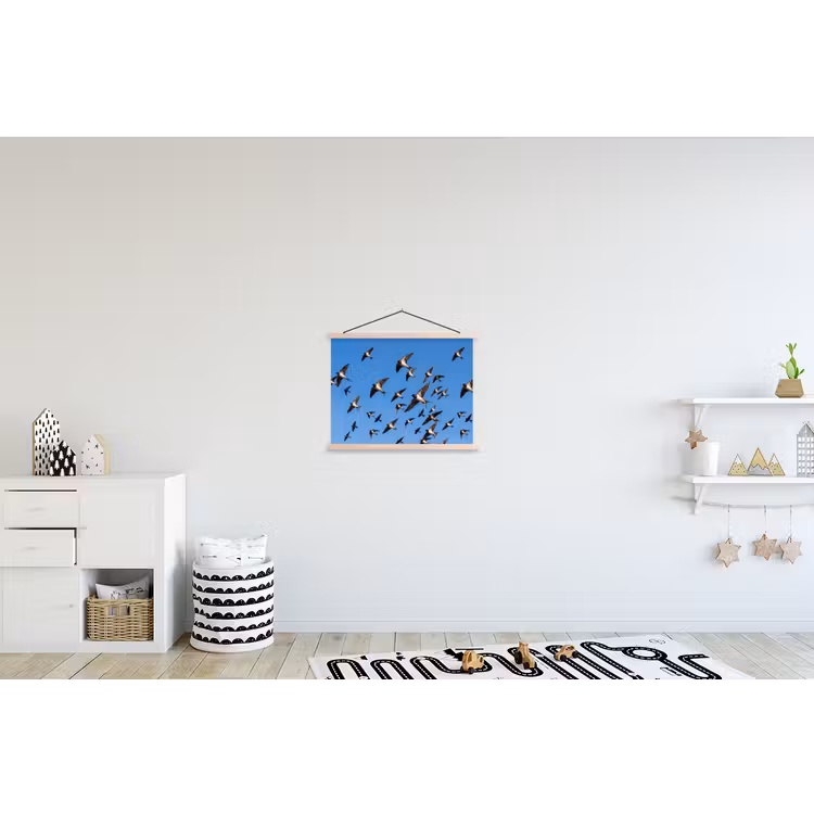 Zwaluwen - Vliegen - Blauw textielposter latten blank klein -kinderkamer