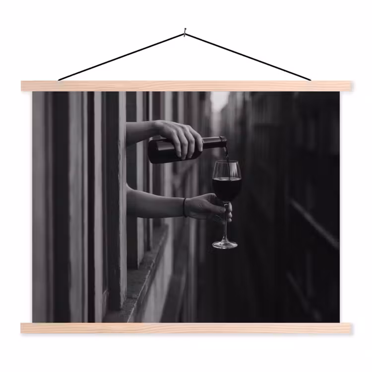 Wijnfles - Glas - Handen - Raam textielposter latten blank klein -3d