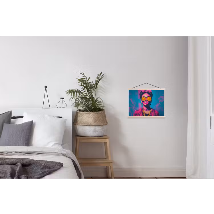 Vrouw - Kauwgom - Zonnebril - Oranje textielposter latten blank klein -woonkamer