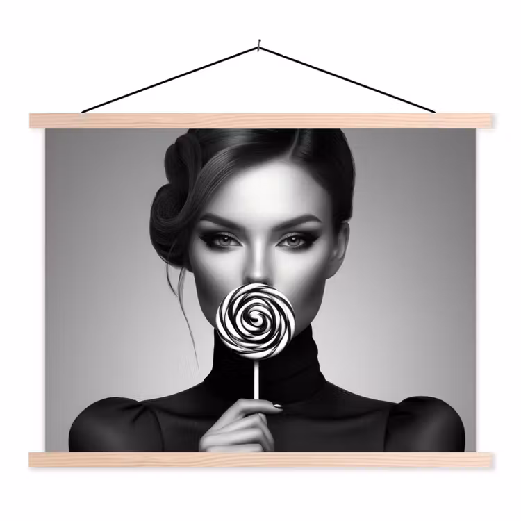 Vrouw - Lolly - Zwart textielposter latten blank klein -3d