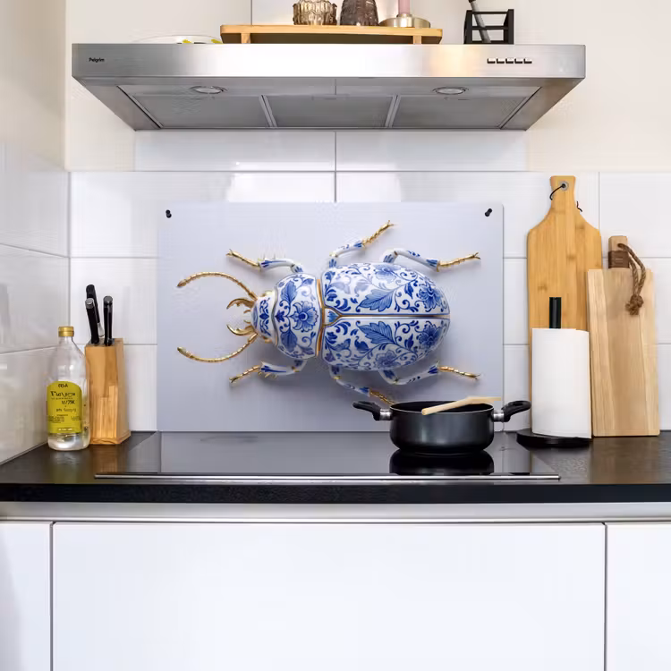 Kever - Delfts - Blauw - Goud Inductie beschemer met haakjes klein -sfeer2