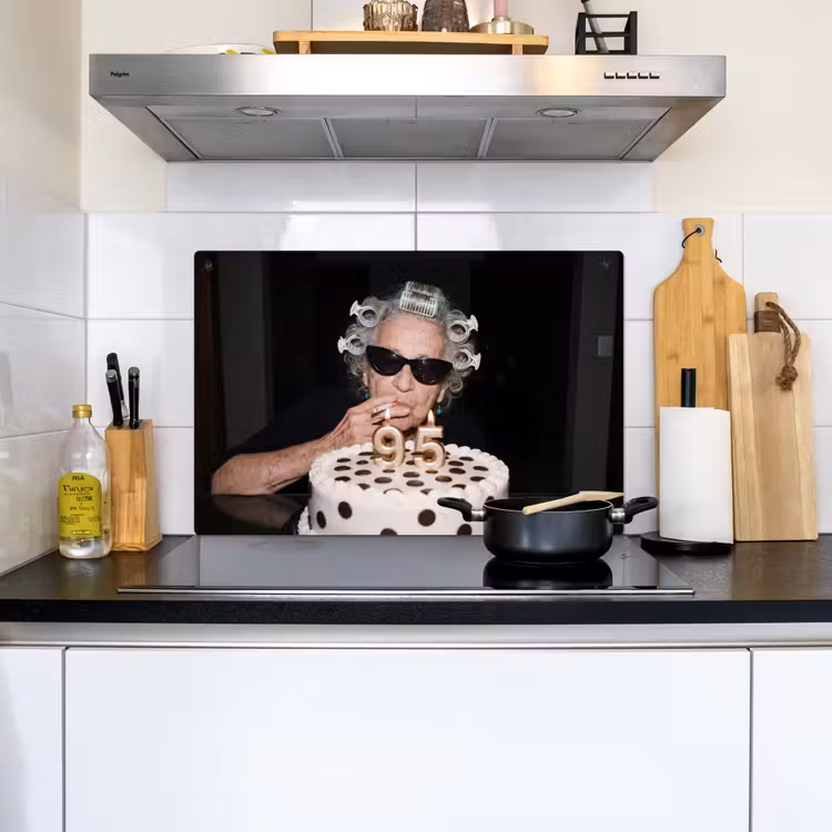 Verjaardag - Krulspeld - Oma Inductie beschemer met haakjes klein -sfeer2