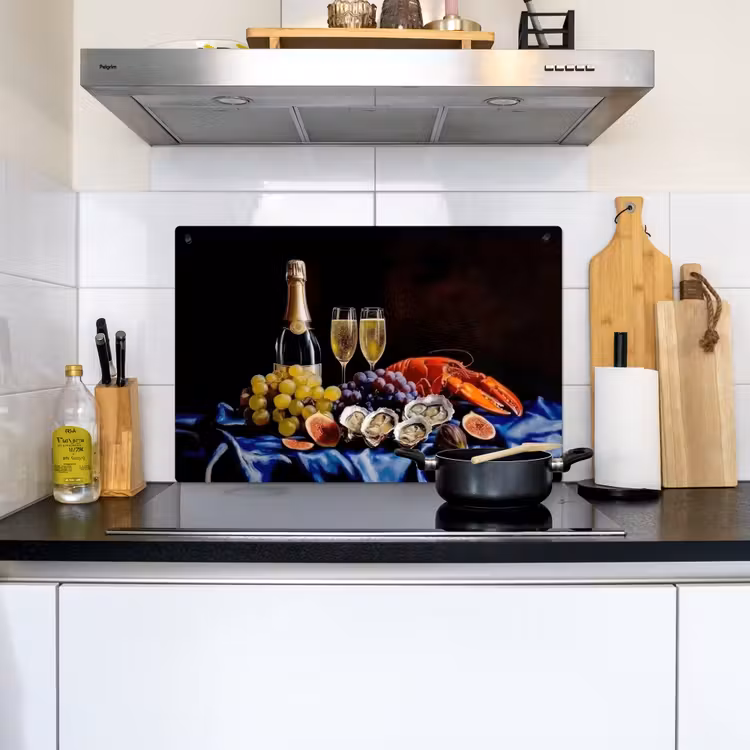 Champagne - Luxe - Oesters Inductie beschemer met haakjes klein -sfeer2