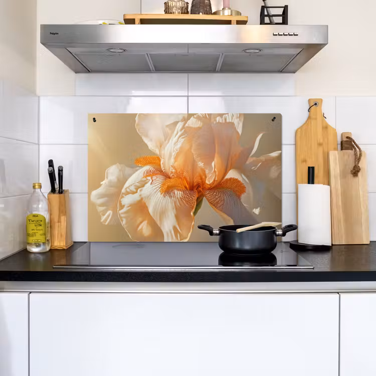 Close up - Oranje - Iris Inductie beschemer met haakjes klein -sfeer2