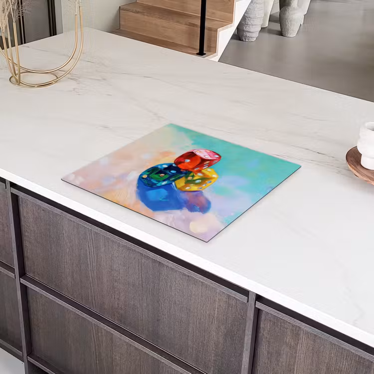 Dobbelstenen - Kleurrijk - Getallen - Stipjes Inductie beschermer vinyl 3mm middel -sfeer8