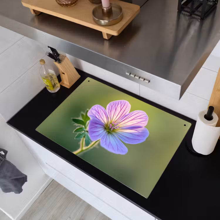 Bloem - Close up - Paars Inductie beschemer met haakjes klein -sfeer1