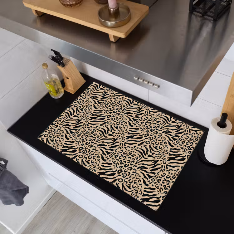 Giraf - Zebra - Motief - Bruin Inductie beschemer met haakjes klein 777 -sfeer1