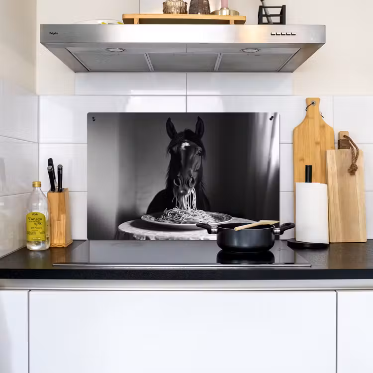 Paard - Bord - Pasta - Tafelkleed - Zwart Wit - Dieren Inductie beschemer met haakjes klein -sfeer2