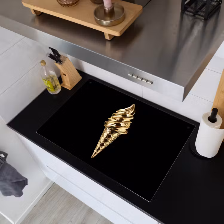 Ijs - Goud - Zwart - Eten Inductie beschemer met haakjes klein -sfeer1