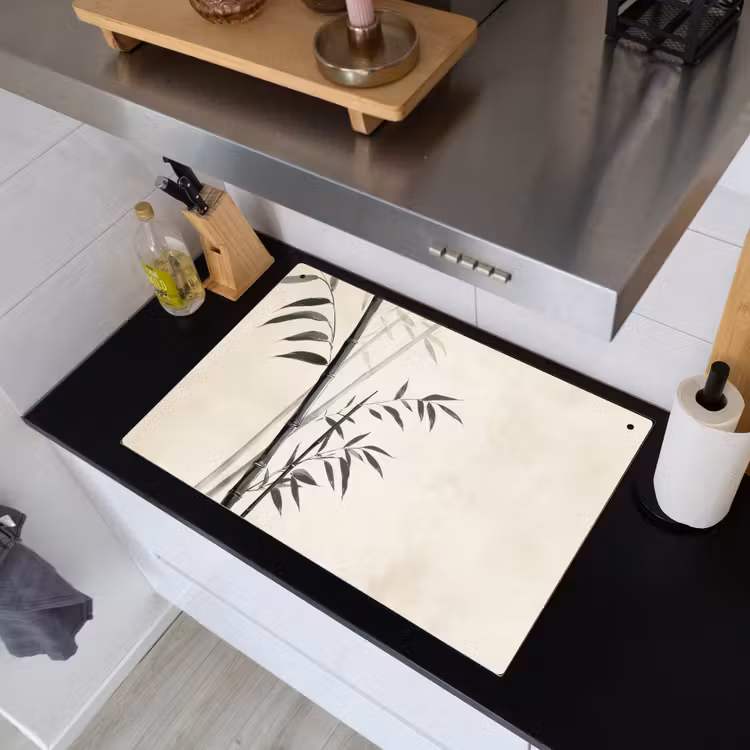 Japandi - Bamboe - Beige Inductie beschemer met haakjes klein -sfeer1