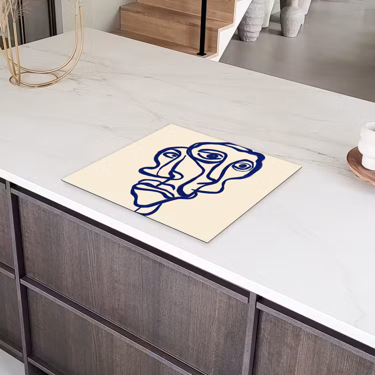Lijntekening - Overlappende gezichten - Donkerblauw Inductie beschermer vinyl 3mm middel -sfeer8