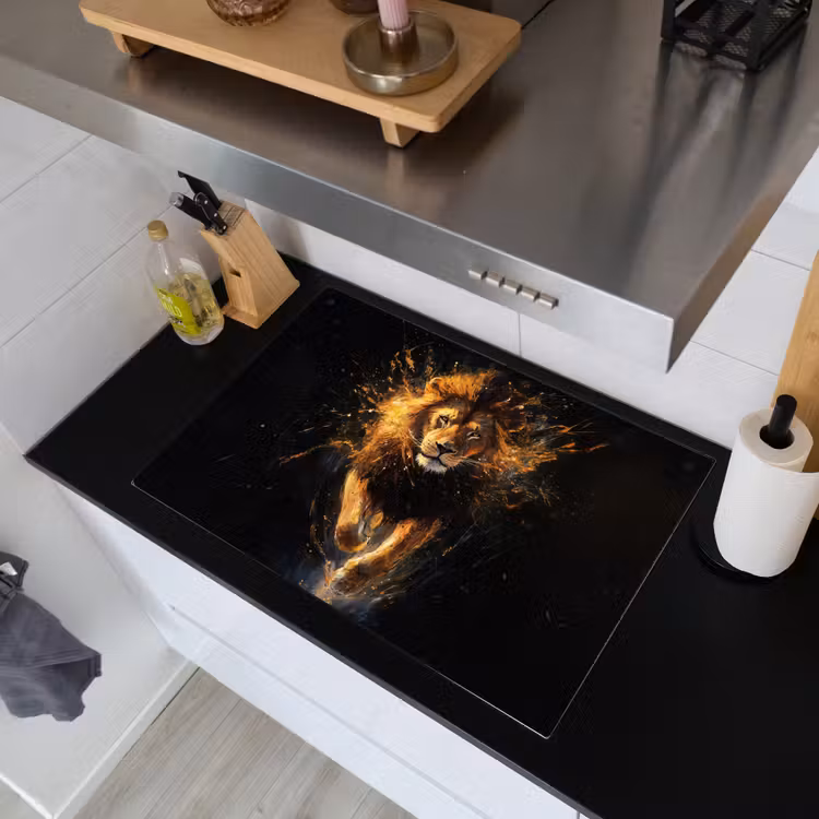 Leeuw - Zwart - Oranje - Verf Inductie beschemer met haakjes klein -sfeer1