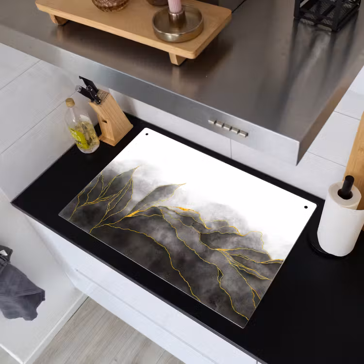 Marmer - Zwart - Goud - Luxe - Marmerlook Inductie beschemer met haakjes klein -sfeer1