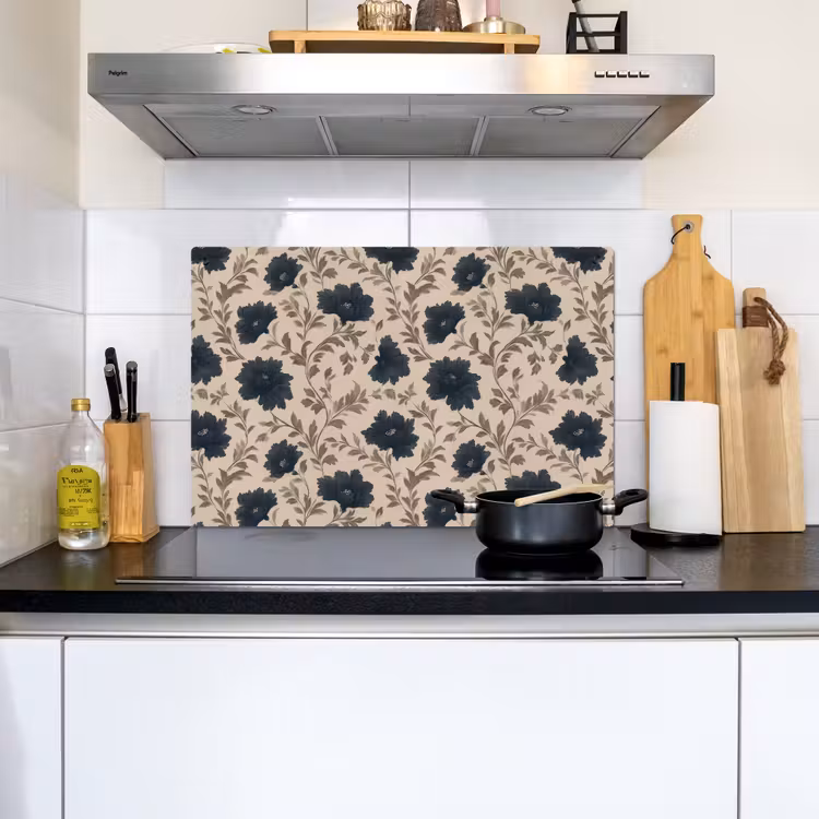 Motief - Bloemen - Zwart - Beige Inductie beschemer met haakjes klein 777 -sfeer2