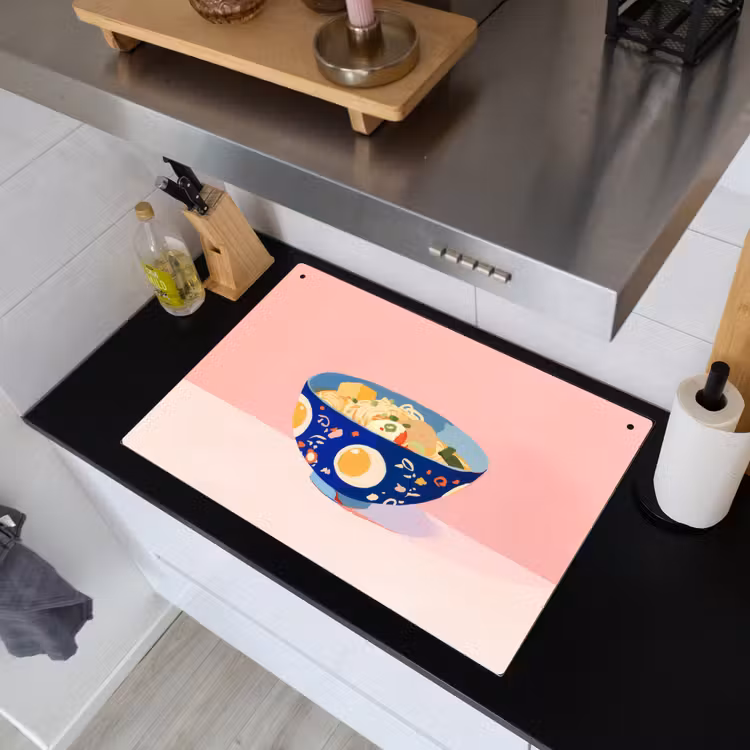 Noodles - Kom - Blauw - Illustratie Inductie beschemer met haakjes klein -sfeer1